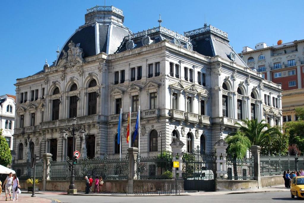 Apartment Opera Duplex Junto Al Teatro Campoamor Oviedo